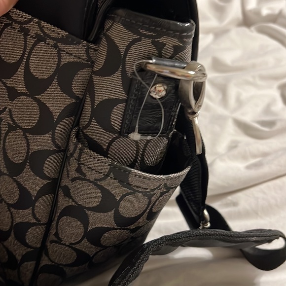 Multi use bag can be shoulder bag , laptop bag etc nwot vintage - Picture 7 of 8